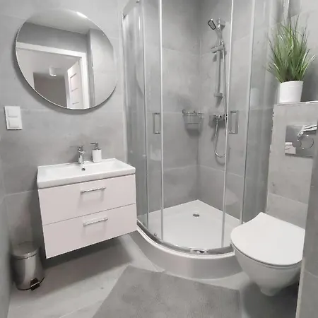 Daire Biala Dolina Zeromskiego 15 C *